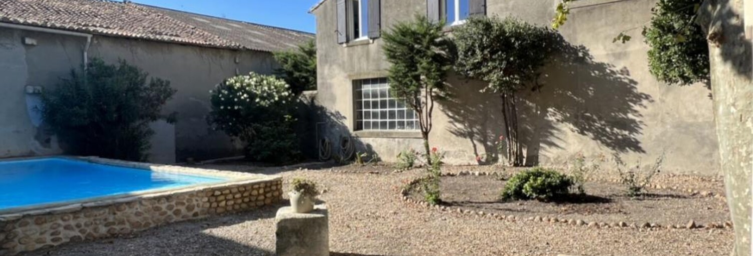 Maison 7 Pièces 185 m² à vendre à Saint-Gilles (30800)