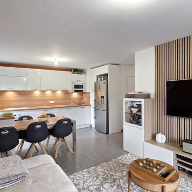 Appartement 4 pièces 278000 €