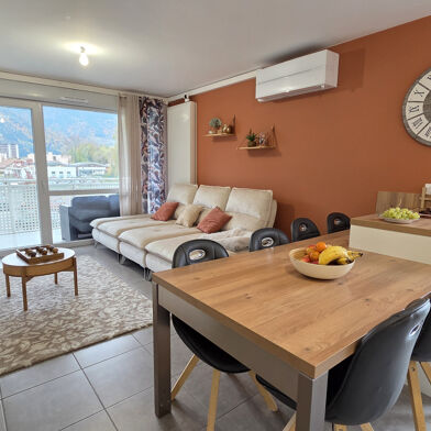 Appartement 4 pièces 278000 €