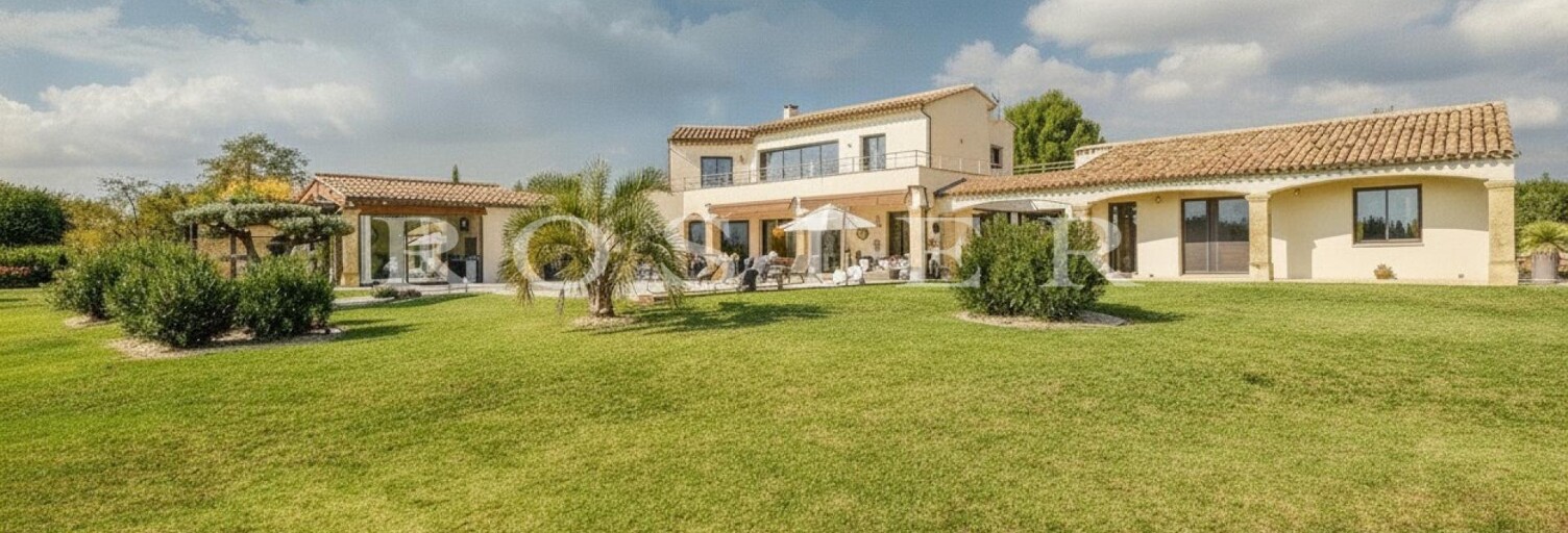 Maison 10 Pièces 280 m² à vendre à Roussillon (84220)