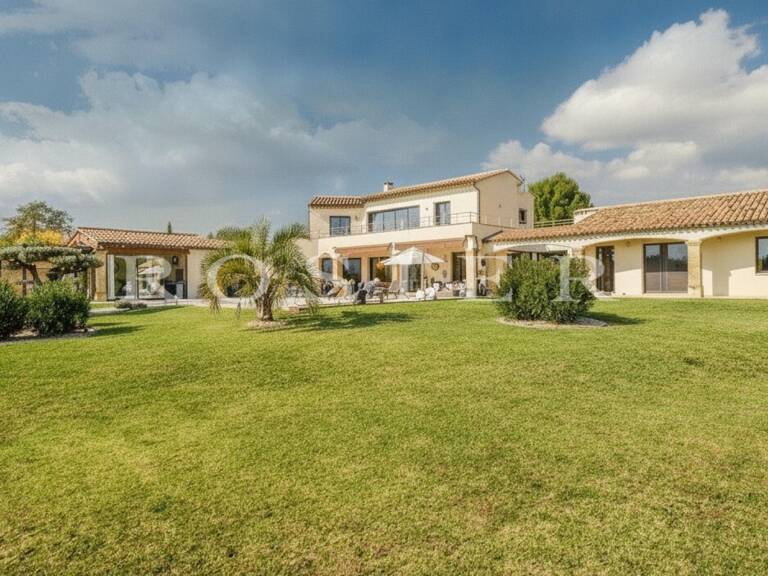 Villa contemporaine avec vues sur le Luberon. — photo 1