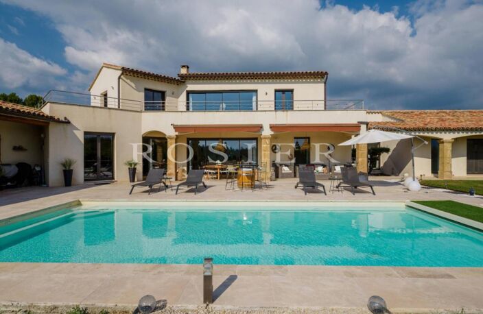 Villa contemporaine avec vues sur le Luberon. — photo 2