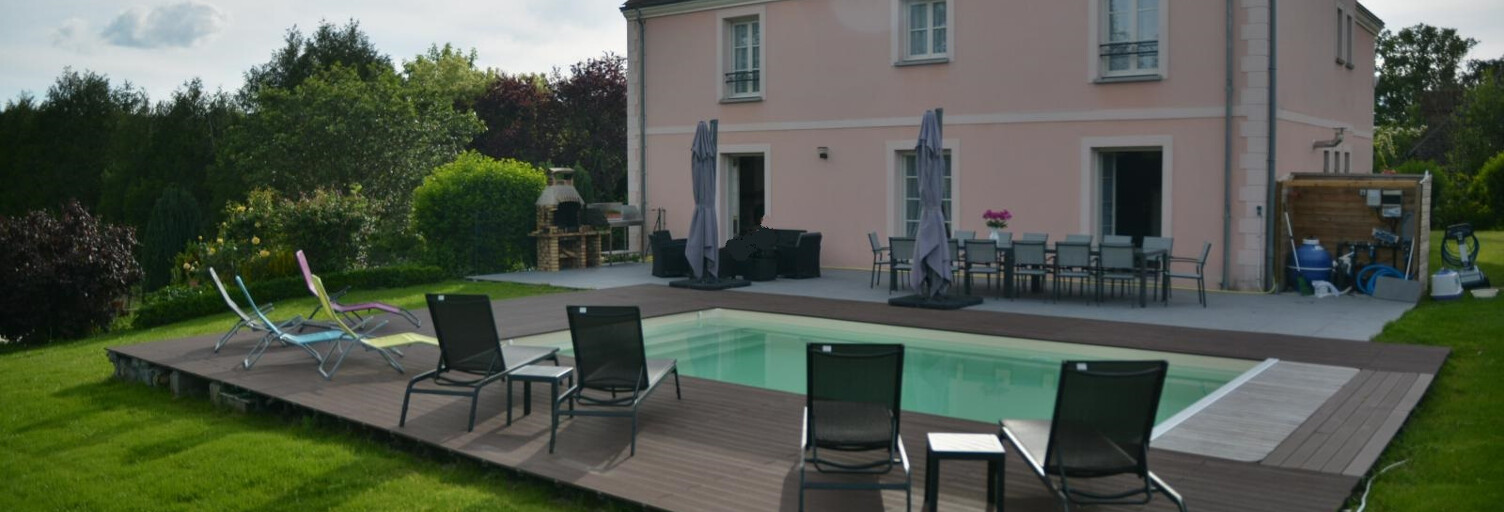 Maison 8 Pièces 218 m² à vendre à Coulommiers (77120)