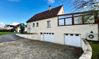 Maison 5 Pièces 188 m² à vendre à Saint-Jean-les-Deux-Jumeaux (77660)