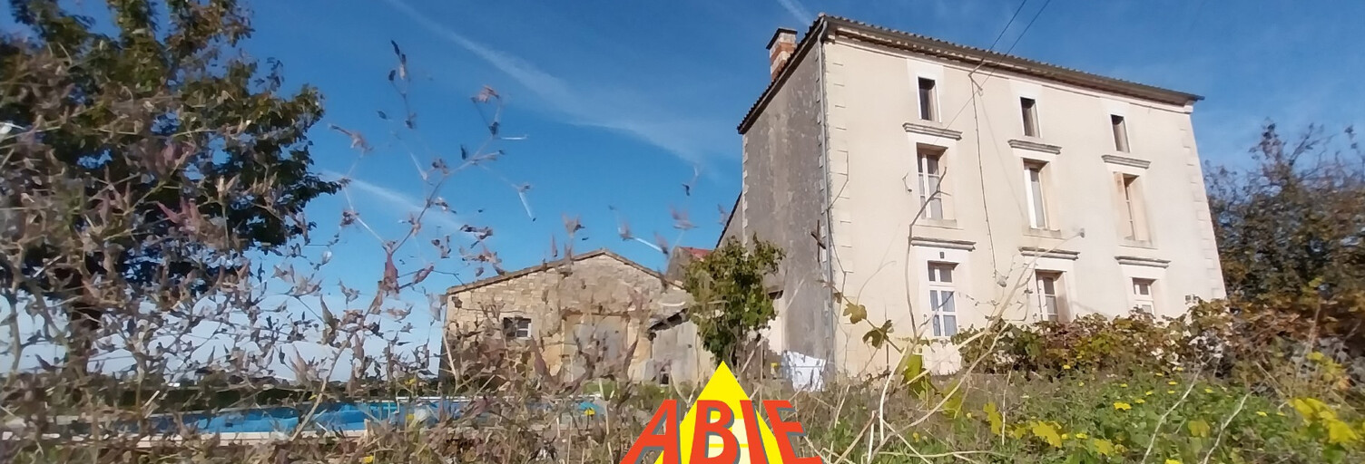 Maison 3 Pièces 158 m² à vendre à Saint-Pompain (79160)