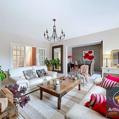 Appartement 5 pièces 329000 €