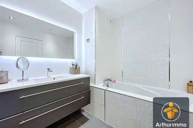Appartement 5 pièces 329000 €