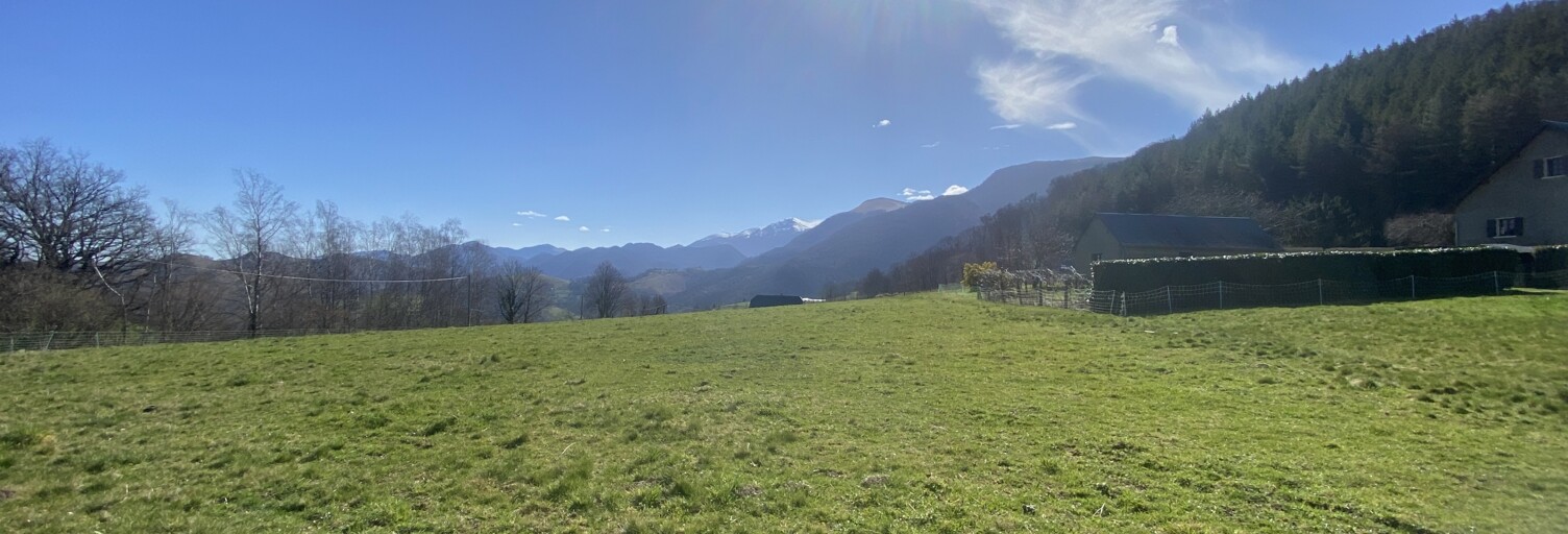 Terrain  2200 m² à vendre à Bagnères-de-Bigorre (65200)