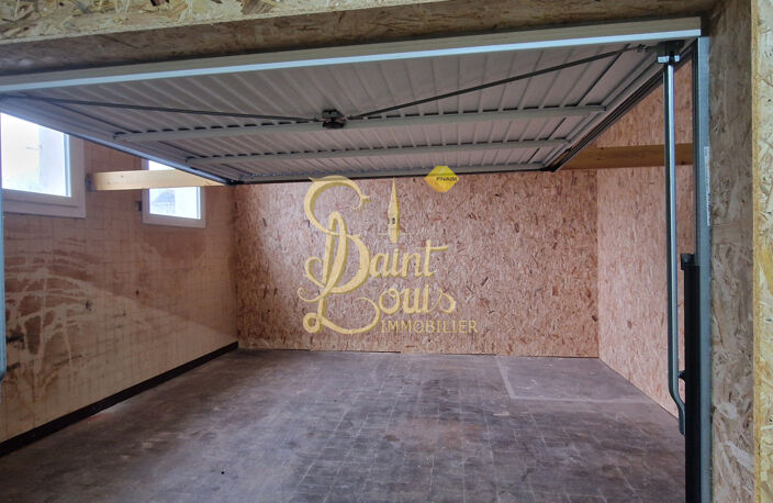 BOXES DE STOCKAGE DE BONS VOLUMES A LOUER — photo 4