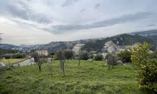 Terrain  3080 m² à vendre à Saint-André-de-la-Roche (06730)