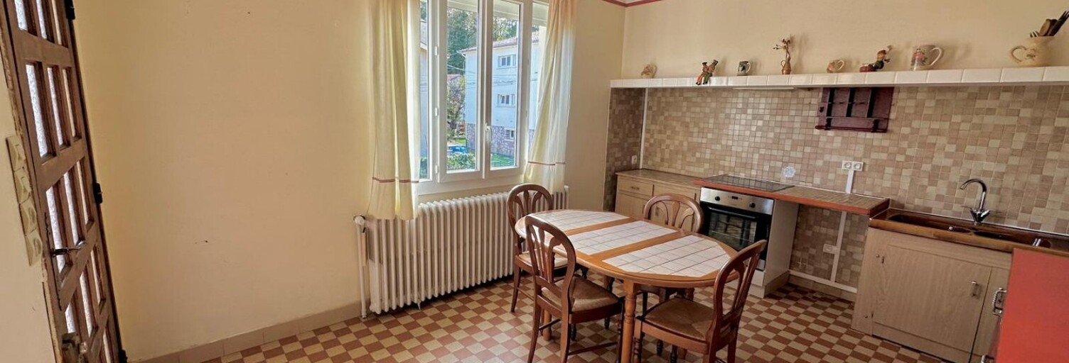 Maison 5 Pièces 158 m² à vendre à Saint-Girons (09200)