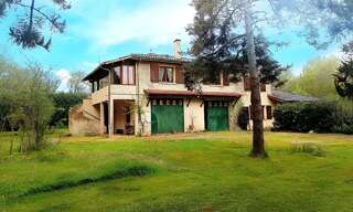 Maison 10 Pièces 249 m² à vendre à Puycalvel (81440)