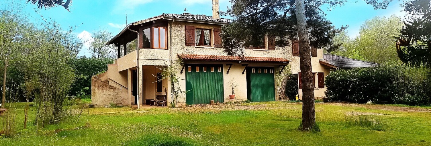 Maison 10 Pièces 249 m² à vendre à Puycalvel (81440)