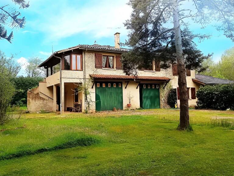 Maison et terrain — photo 1