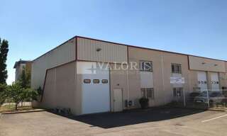 Commerce  192 m² à louer à Chassieu (69680)