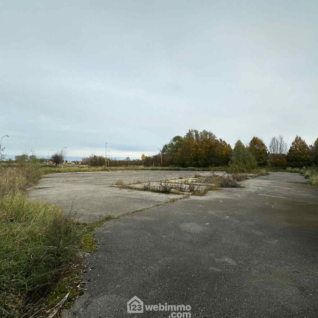 Photo Terrain commercial - 3263m² - Chambry image 3/4