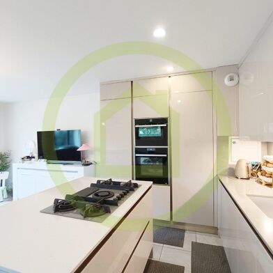 Maison 5 pièces 349900 €