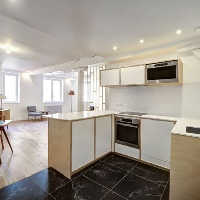 Appartement 3 pièces 256025 €