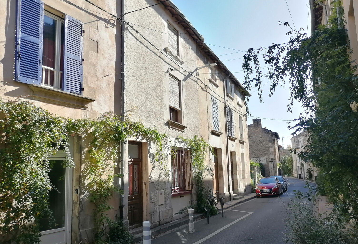 POITIERS PROCHE CENTRE-VILLE - MAISON TYPE 6 — photo 1