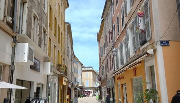 Immeuble  à vendre Montélimar 26200