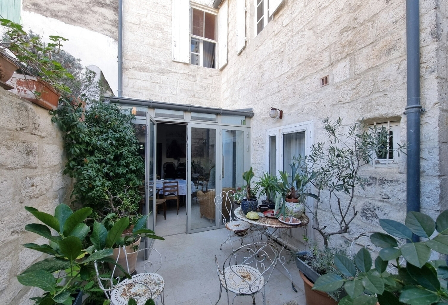 Maison  intra-muros AIGUES MORTES — photo 1