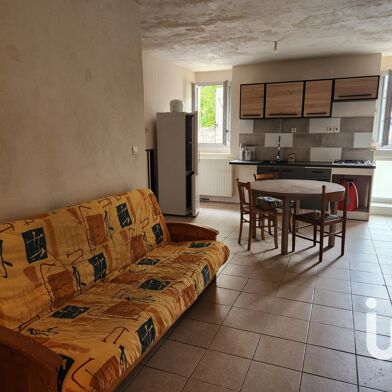 Appartement 4 pièces 131900 €