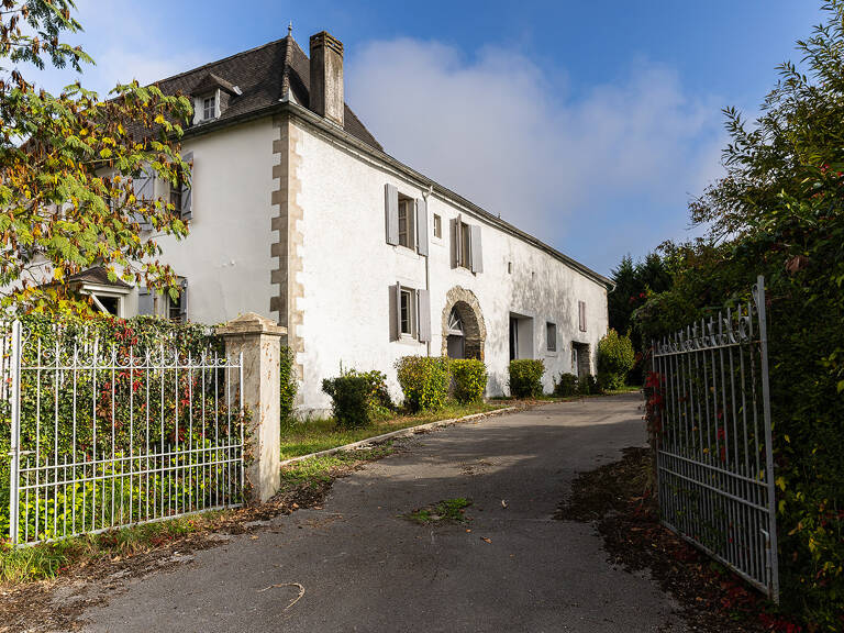 Maison authentique à rénover - 3ha  de sérénité à Espès-Undu — photo 1
