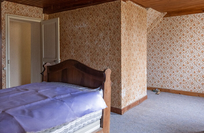 Maison authentique à rénover - 3ha  de sérénité à Espès-Undu — photo 4