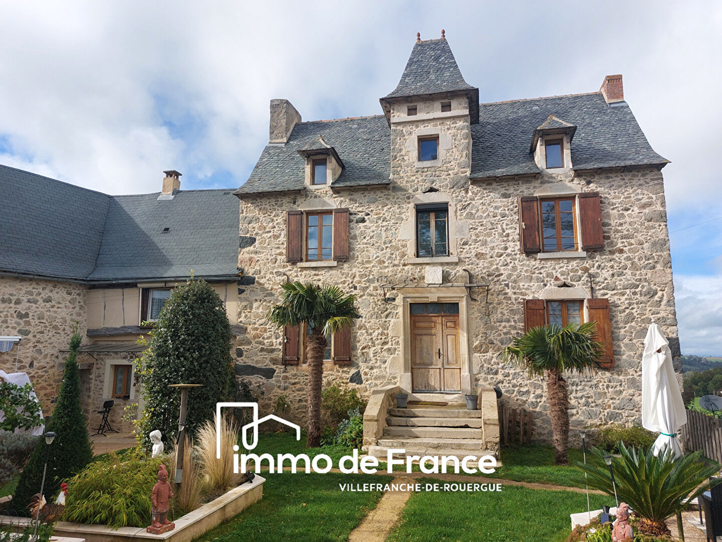 Villa / Maison  T8 à vendre Maleville 12350
