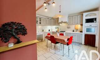 Maison 5 Pièces 174 m² à vendre à Saint-Just-d'Ardèche (07700)