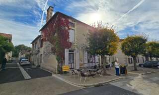 Commerce 4 Pièces 400 m² à vendre à Bouresse (86410)