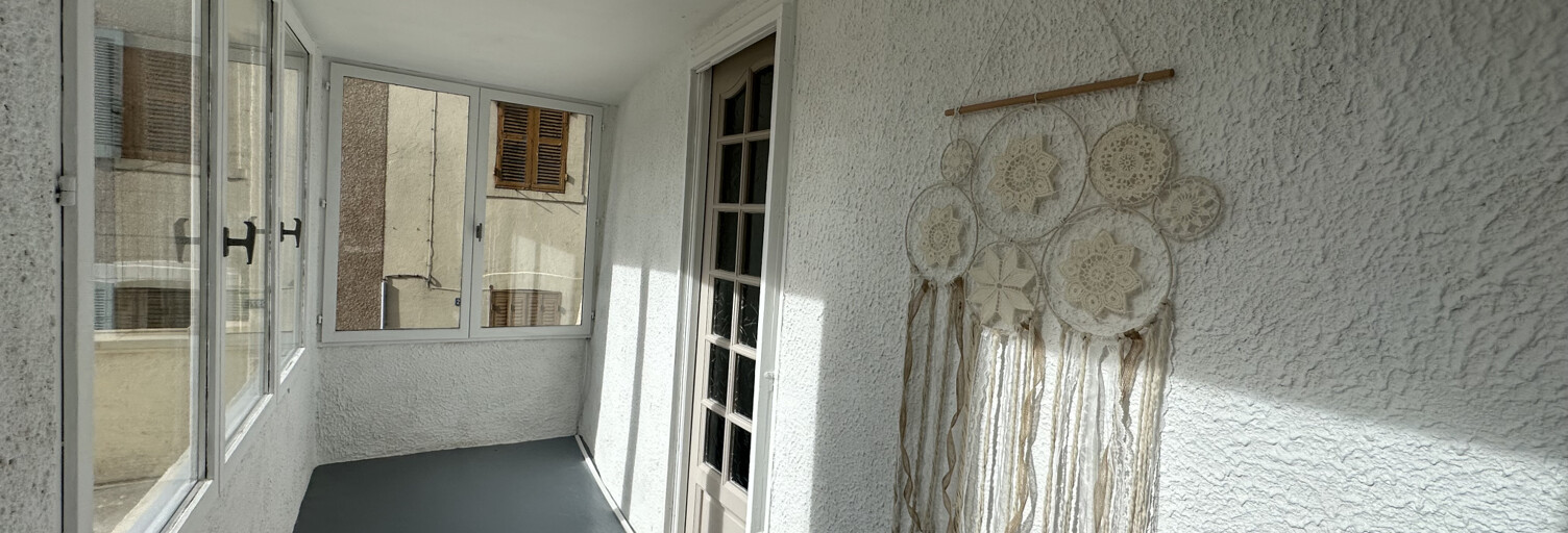 Maison 5 Pièces 80 m² à vendre à Saint-Victor-sur-Rhins (42630)