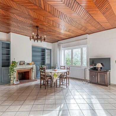 Maison 5 pièces 399900 €