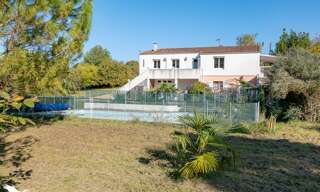 Maison 5 Pièces 143 m² à vendre à Saint-Jean-d'Angély (17400)