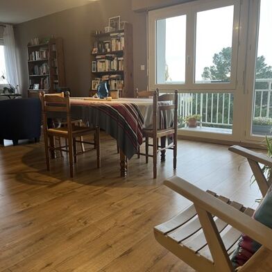 Appartement 4 pièces 276120 €