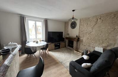 Maison de bourg de 6 pièces principales — photo du bien