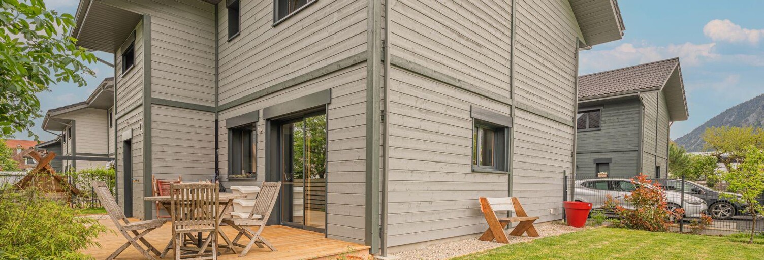 Maison 5 Pièces 111 m² à vendre à Vougy (74130)