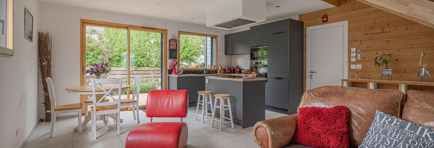 Maison 5 Pièces 111 m² à vendre à Vougy (74130)