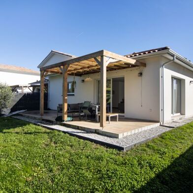 Maison 4 pièces 385000 €