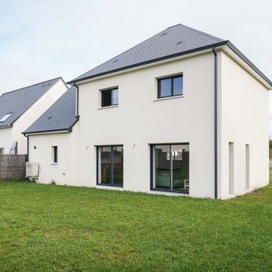 Maison 5 pièces 359040 €