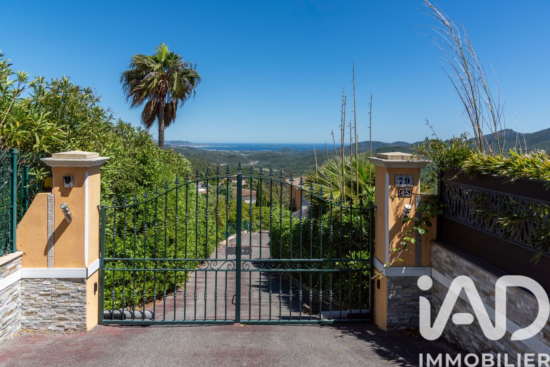 Maison à vendre, 6 pièces, 225 m², Les Adrets-de-l'Estérel