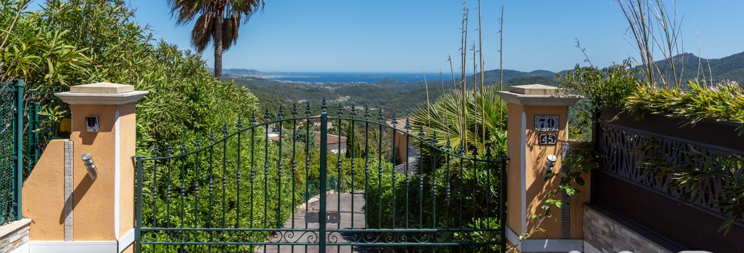 Maison 6 Pièces 225 m² à vendre à Les Adrets-de-l'Estérel (83600)