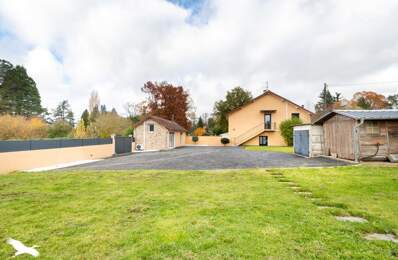 Maison en pierre de 8 pièces principales — photo du bien