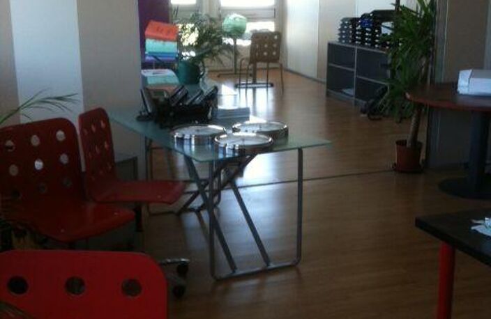 Location Bureaux 70 m&sup2; — photo 2