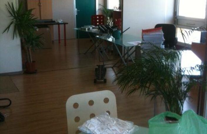 Location Bureaux 70 m&sup2; — photo 4