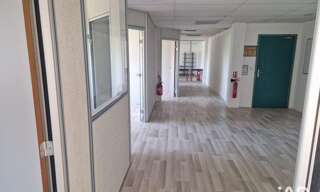 Bureau  134 m² à louer à Aix-en-Provence (13290)