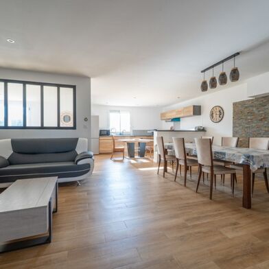 Maison 4 pièces 423000 €