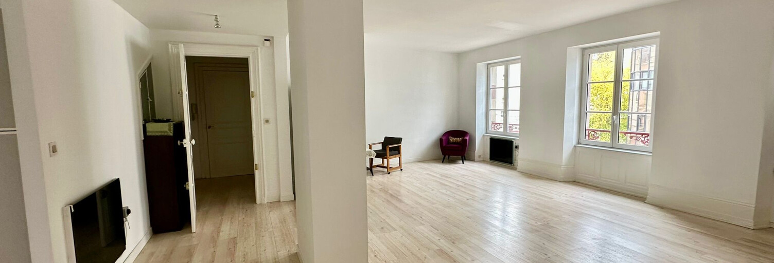 Appartement 5 Pièces 105 m² à vendre à Belfort (90000)