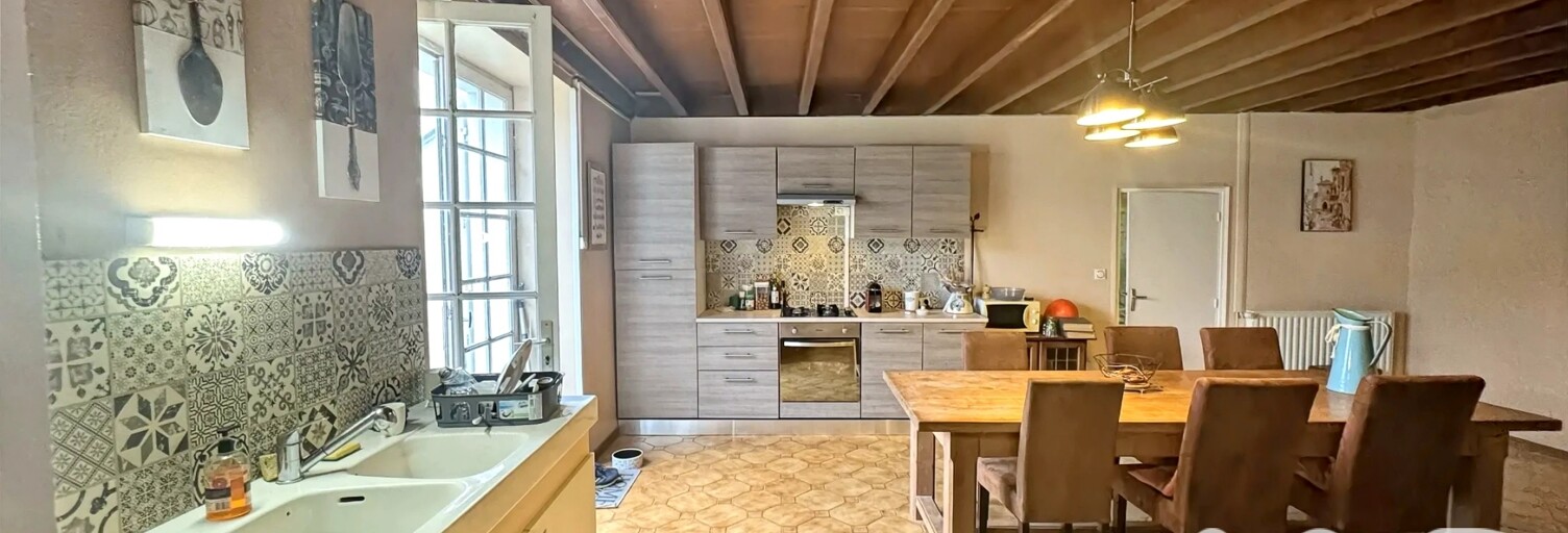 Maison 5 Pièces 101 m² à vendre à Migré (17330)