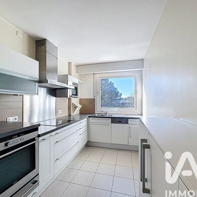 Appartement 5 pièces 215000 €